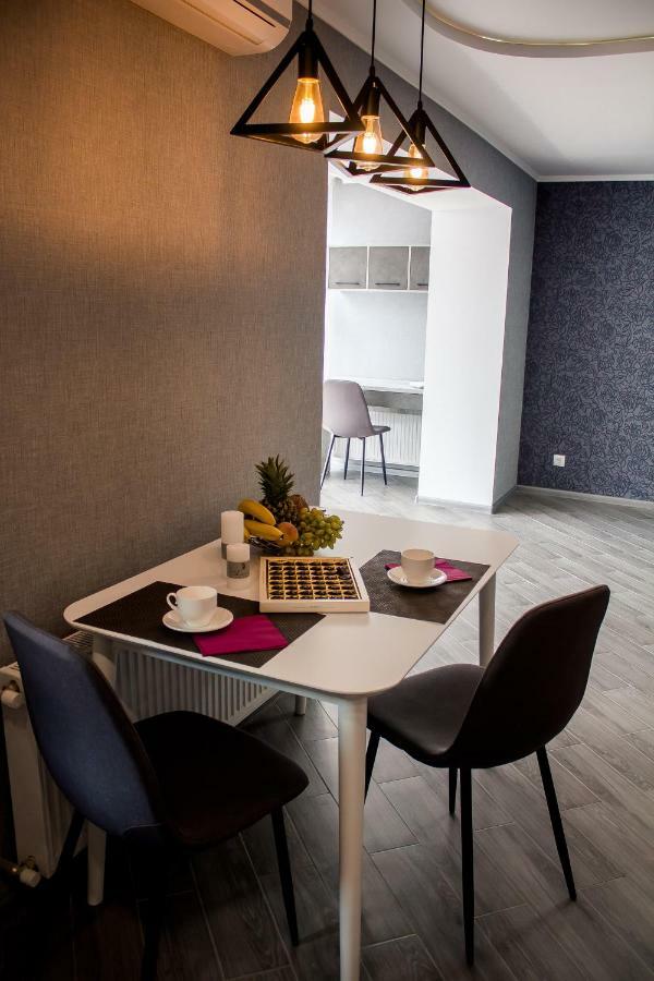 Apartment «Park-Desna» Τσέρνιγκοφ Εξωτερικό φωτογραφία